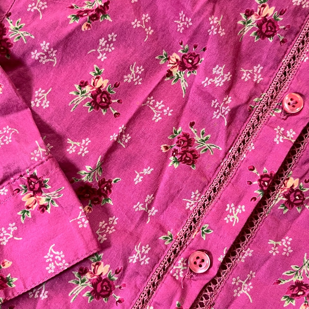 WESTERN STYLE PINK FLORAL BUTTON UP